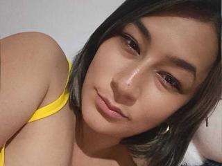 EmaFoxy - Live porn &amp; sex cam - 28470803