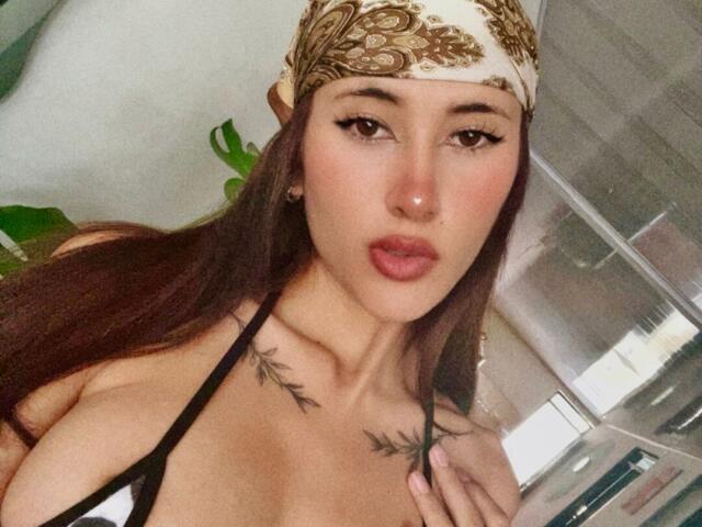 HarleyRoods - Sexe cam en vivo - 28471604