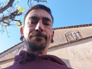 Xem hồ sơ đầy đủ của Xarly69