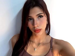 Xem hồ sơ đầy đủ của DanikaSerov