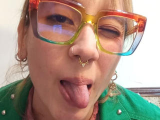 Xem hồ sơ đầy đủ của AliRousse