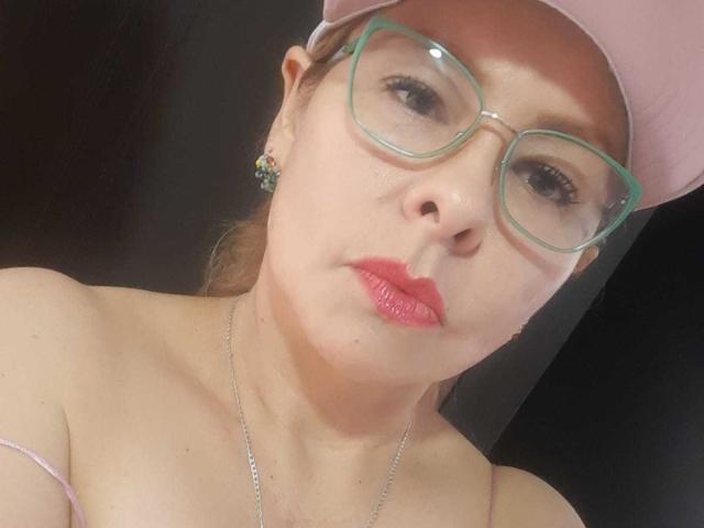 MiaAmoretti - Live porn &amp; sex cam - 28473737