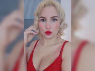 Podívejte se na podrobnou kartu GiuliaAddams