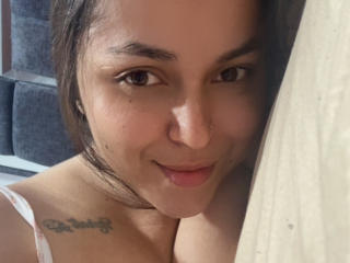 Ver la ficha detallada de HikariChloe