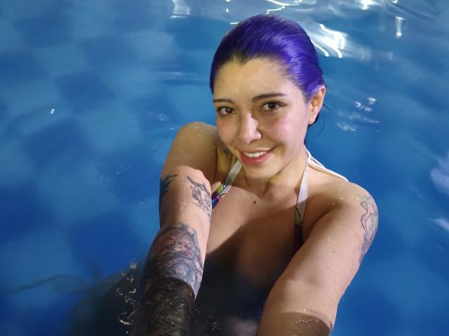 AluDamn - Live sex cam - 28476005