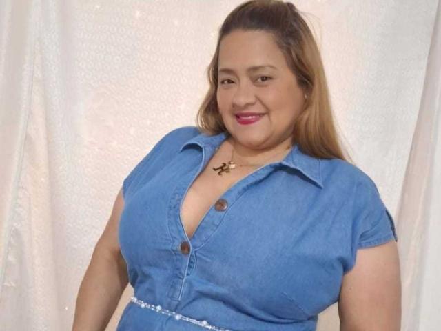 MonzerratBoyer - Sexe cam en vivo - 28476482