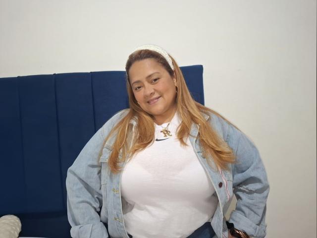 MonzerratBoyer - Live porno og sexkamera - 28476980