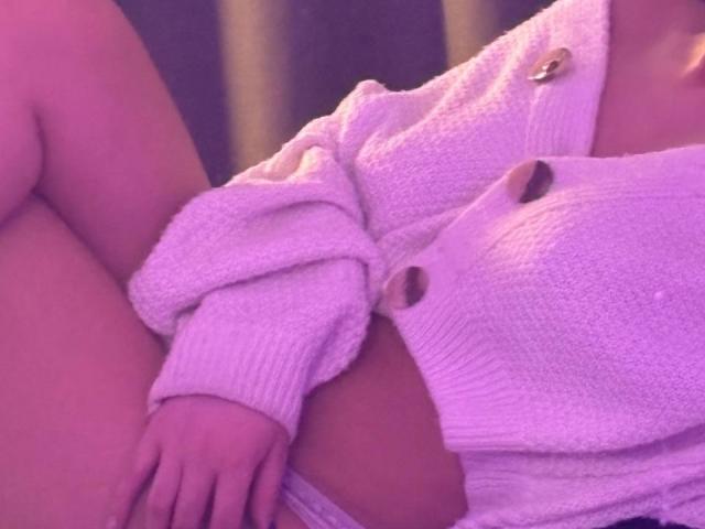 EmmaBeaumont - Sexe cam en vivo - 28477061