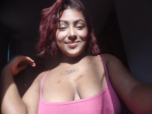 AmberQueeny - Live porn &amp; sex cam - 28478447