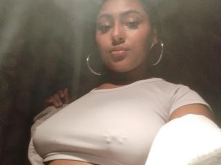 Xem hồ sơ đầy đủ của AmberQueeny