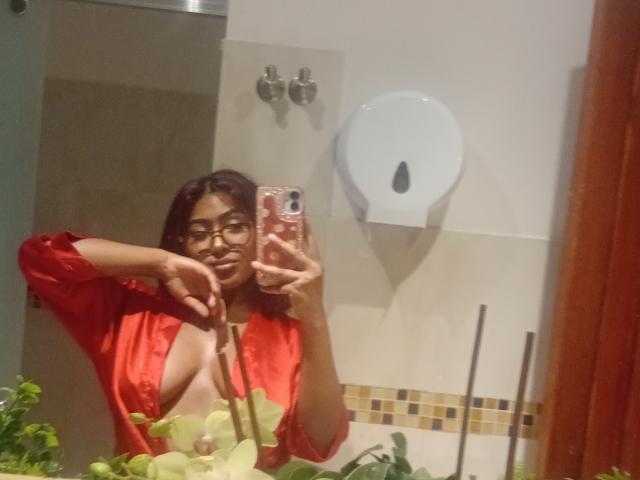 AmberQueeny - Live porn &amp; sex cam - 28478507