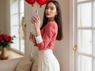 Xem hồ sơ đầy đủ của ElzaKomx