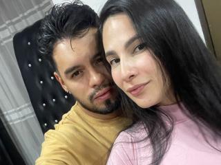 Ver la ficha detallada de AriannaAndDave