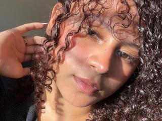 انظر إلى الملف المفصل لـ SofiaPassionne