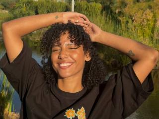 Ver la ficha detallada de CinthiaWalker