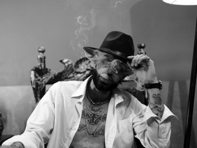 LuciferHills - Sexe cam en vivo - 28485710