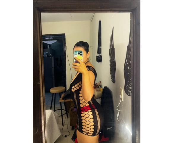 Velka - Live sex cam - 28487570