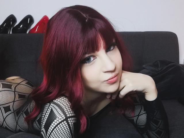CrimsonDoll-hot - Sexe cam en vivo - 28489808