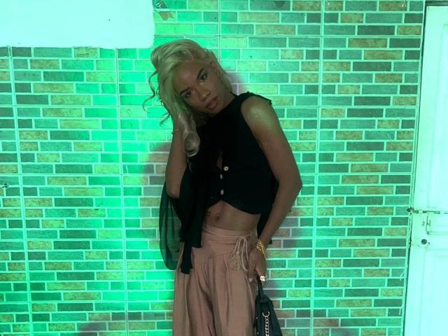 CandyTemptationI - Sexe cam en vivo - 28491875