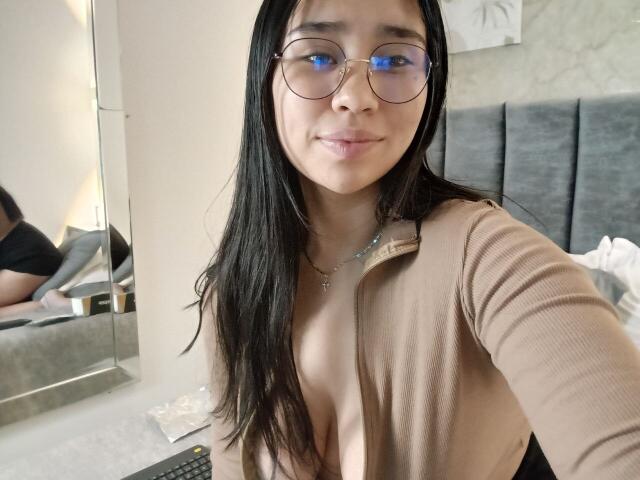 Karollteyes - Live porn &amp; sex cam - 28491971