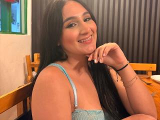 HiilaryDolce'in detaylı sayfasını gör