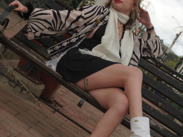 ElizaCanterville - Live porn &amp; sex cam - 28493693