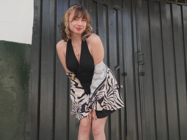 ElizaCanterville - Live porn &amp; sex cam - 28493729