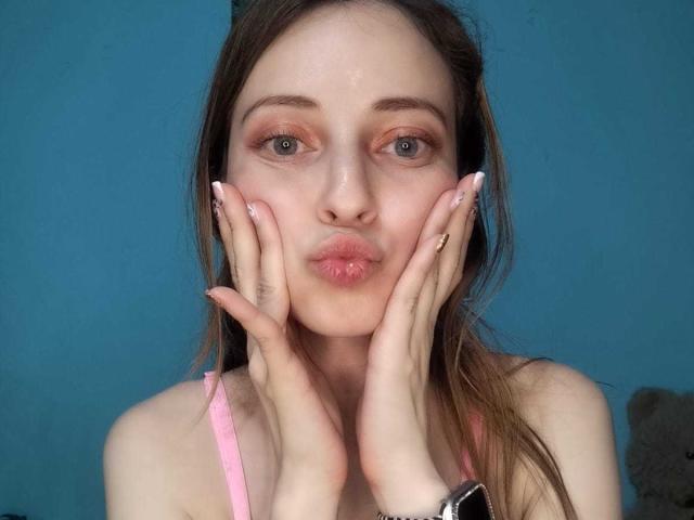 AmbeerWood - Live porn &amp; sex cam - 28494173