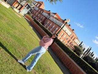 IsabellaJames'in detaylı sayfasını gör