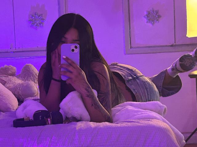 KatianPierce - Live porn &amp; sex cam - 28495202