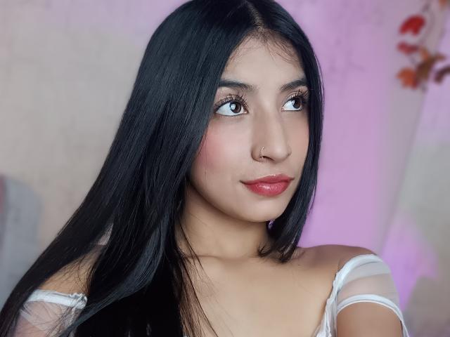 NaiaSanders - Live porn &amp; sex cam - 28495346