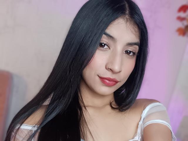 NaiaSanders - Live porn &amp; sex cam - 28495349