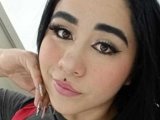 Voir la fiche détaillée de DayannaCold