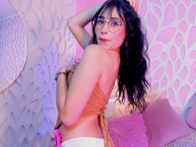 MiaRousel - Live porn &amp; sex cam - 28499555