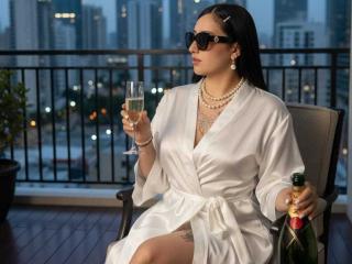 Chloey69'in detaylı sayfasını gör