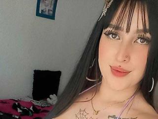 Voir la fiche détaillée de Chloey69