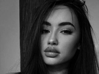 LexiHerzig-hot'in detaylı sayfasını gör