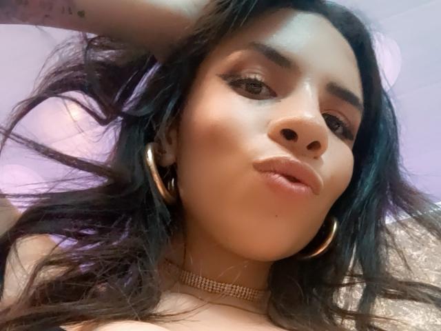 VioletaStone - Live porn &amp; sex cam - 28502807