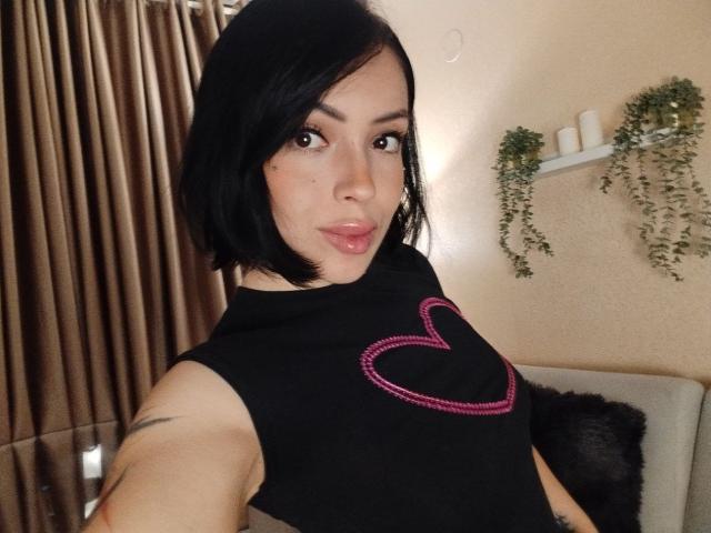 VeroHands - Live porn &amp; sex cam - 28503341