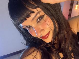 Fișa detaliată a CandyyClair