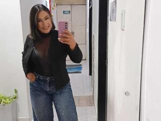 Fișa detaliată a EmaFoxy