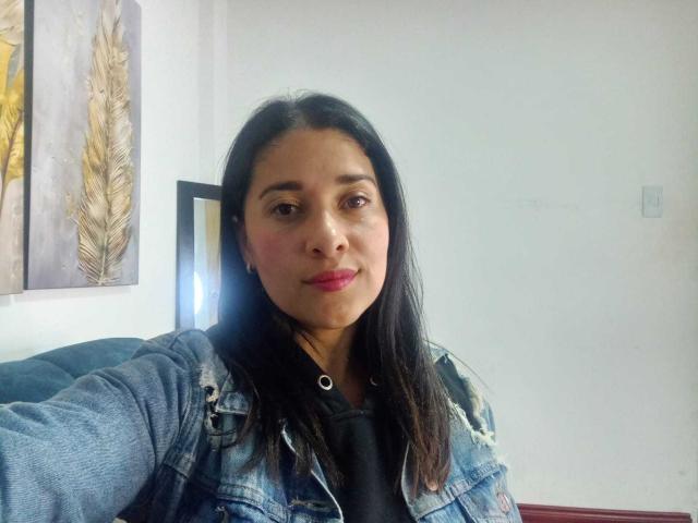 AlanaSteel - Live sexe cam - 28506266