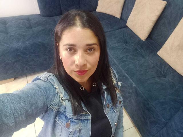 AlanaSteel - Live porn &amp; sex cam - 28506293