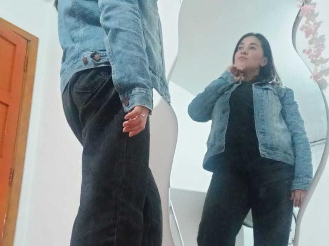 AlanaSteel - Live sexe cam - 28506317