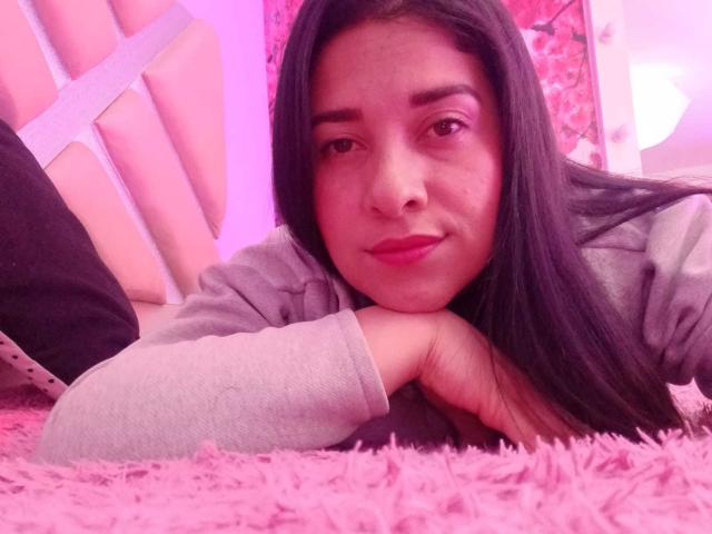 AlanaSteel - Live porn &amp; sex cam - 28506344