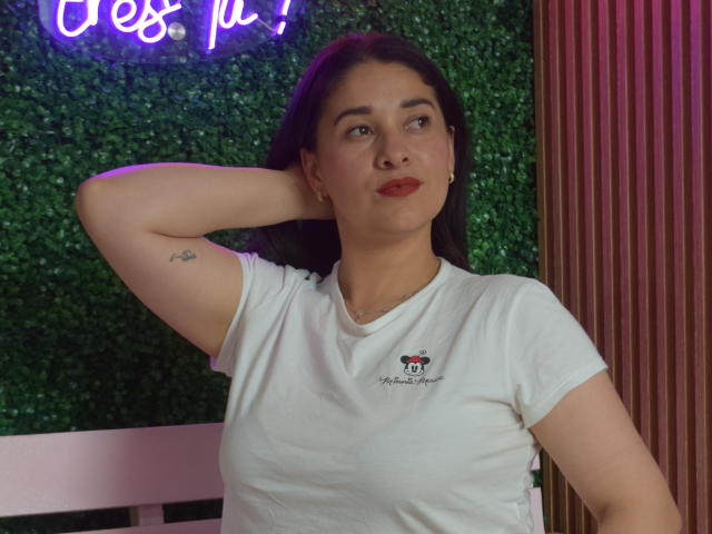 AlanaSteel - Live porno og sexkamera - 28506731