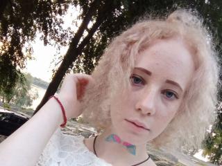 MellMelie'in detaylı sayfasını gör