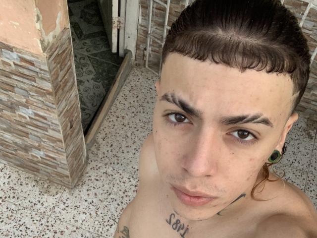 IceCumHot - Sexe cam en vivo - 28509569