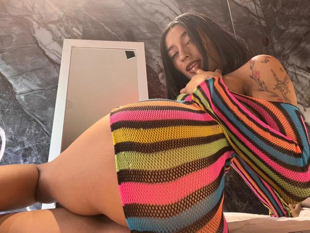 SalomeMille - Live porn &amp; sex cam - 28509692
