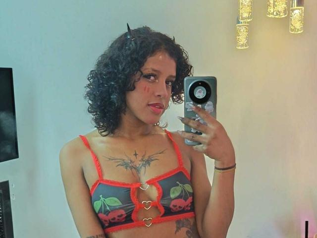 LunaKeller - Live porn &amp; sex cam - 28509947